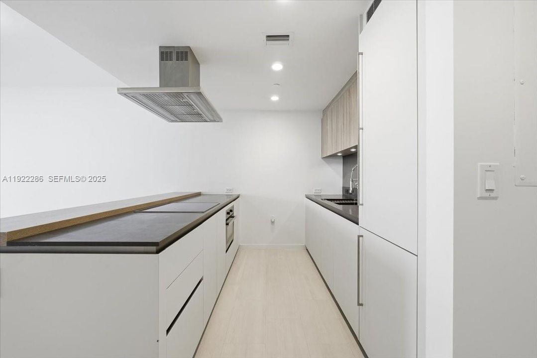 En Venta: $1,250,000 (1 camas, 1 baños, 826 Pies cuadrados)