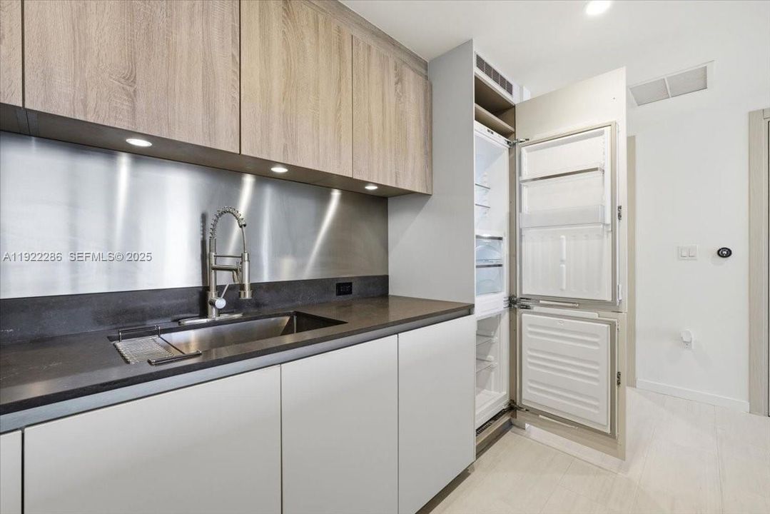 En Venta: $1,250,000 (1 camas, 1 baños, 826 Pies cuadrados)