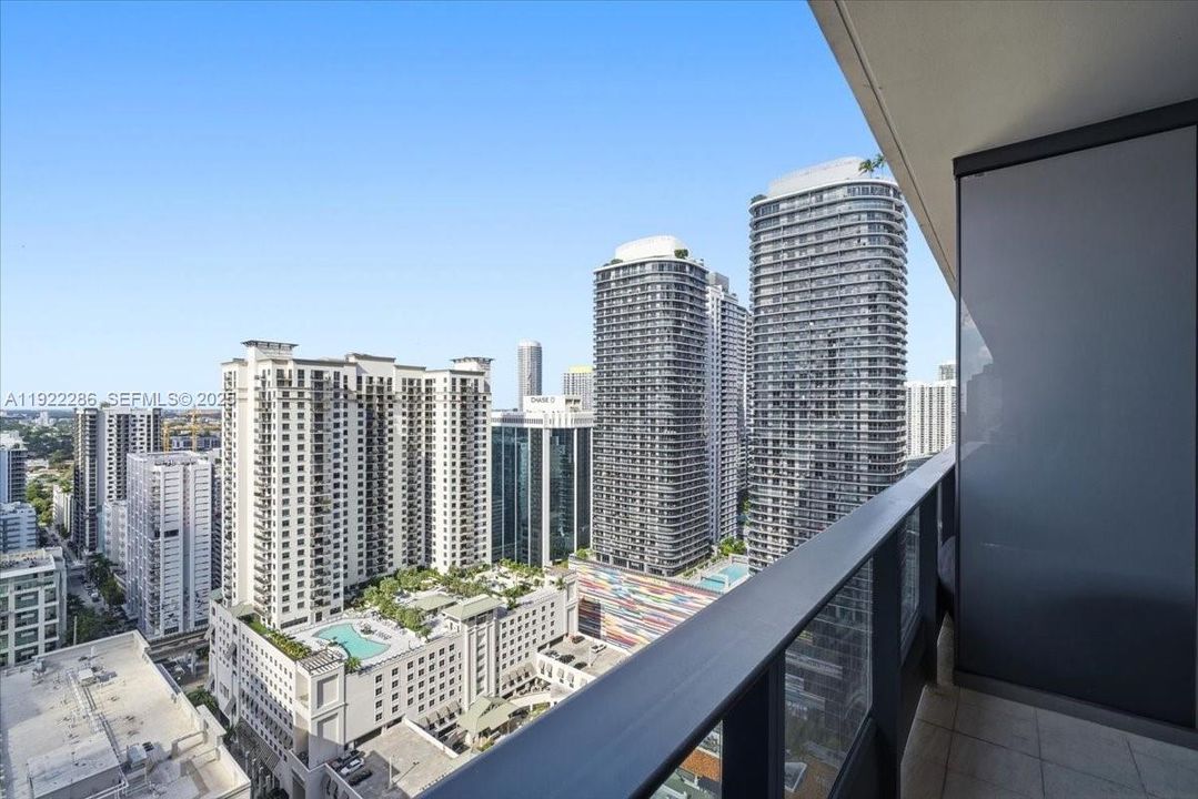 En Venta: $1,250,000 (1 camas, 1 baños, 826 Pies cuadrados)