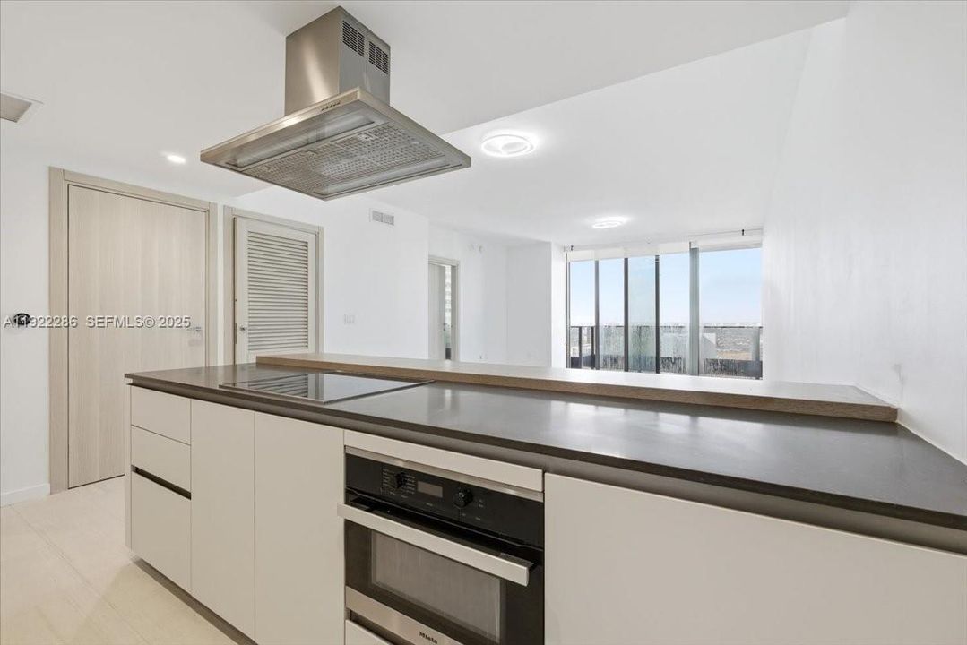 En Venta: $1,250,000 (1 camas, 1 baños, 826 Pies cuadrados)