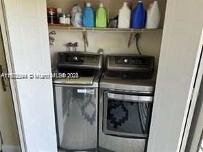 For Sale: $115,000 (2 beds, 2 baths, 1070 Square Feet)