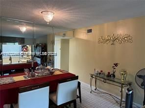 For Sale: $115,000 (2 beds, 2 baths, 1070 Square Feet)