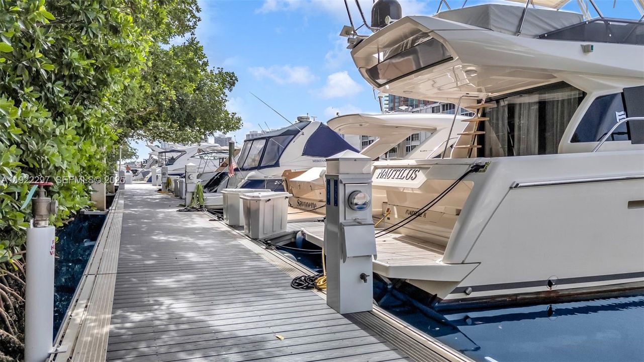 На продажу: $280,000 (Нет данных)