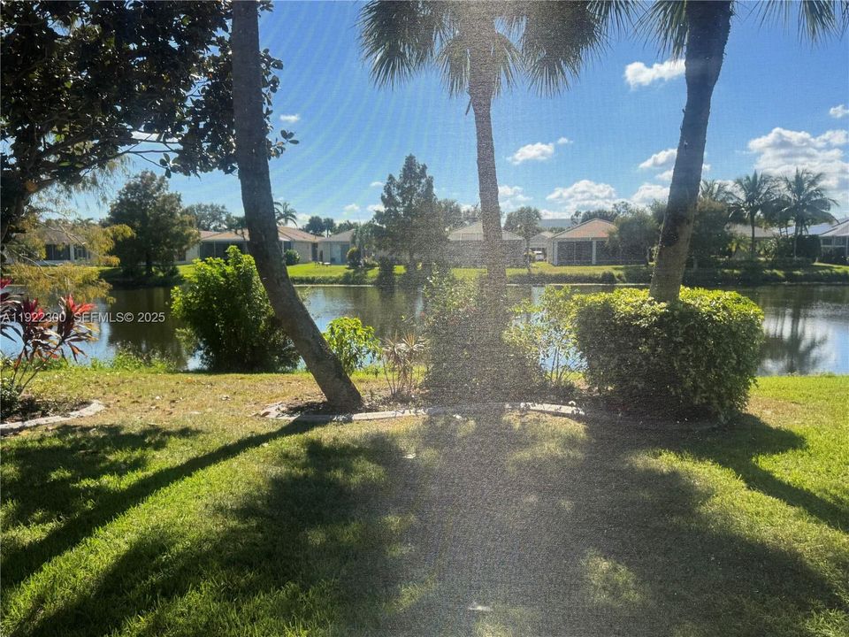 待售: $365,000 (3 贝兹, 2 浴室, 1684 平方英尺)