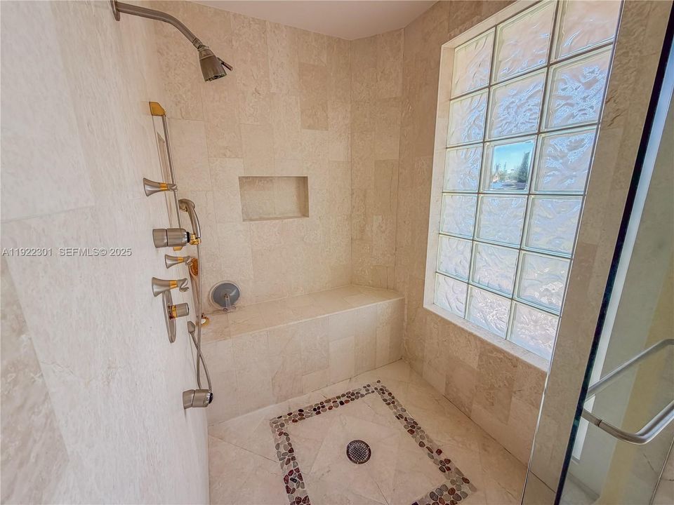 For Sale: $8,000,000 (3 beds, 4 baths, 4257 Square Feet)