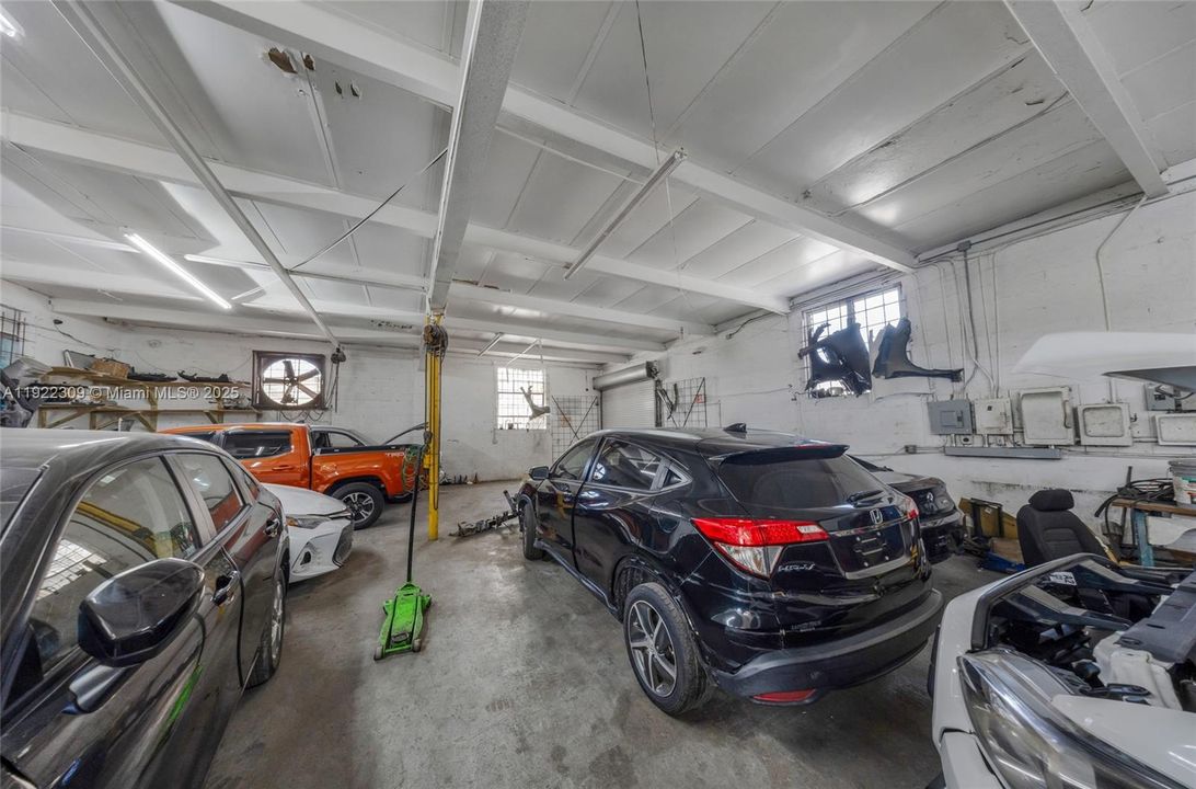 出租: $7,000 (0 贝兹, 0 浴室, 0 平方英尺)