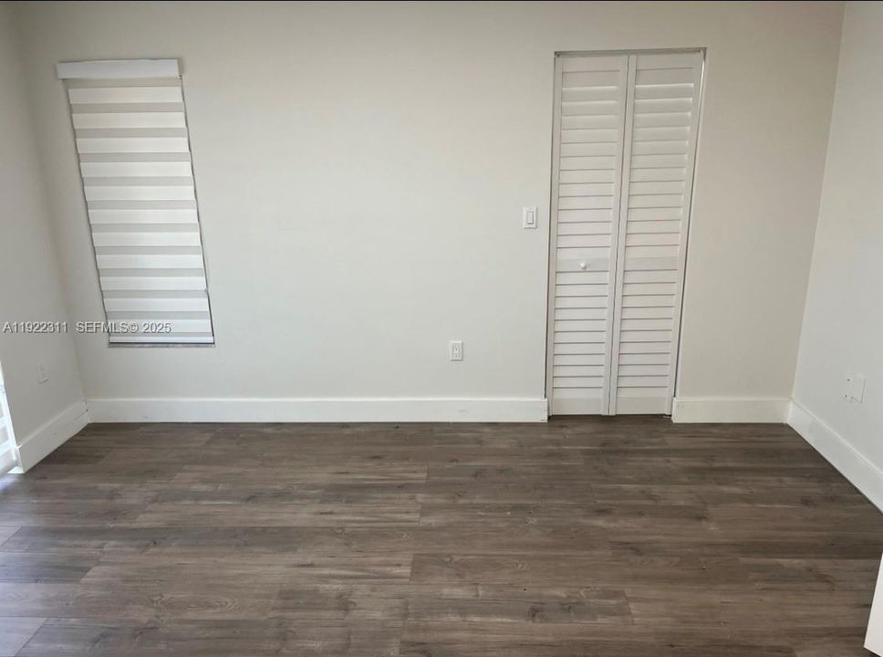 В аренду: $2,400 (2 спален, 2 ванн, 921 Квадратных фут)