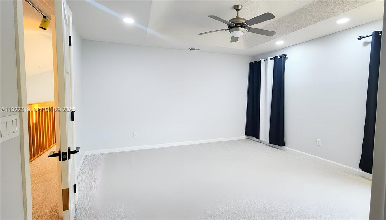 For Sale: $760,000 (4 beds, 2 baths, 2175 Square Feet)