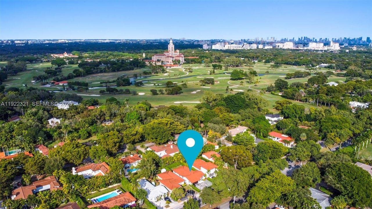 For Sale: $1,375,000 (3 beds, 2 baths, 1650 Square Feet)