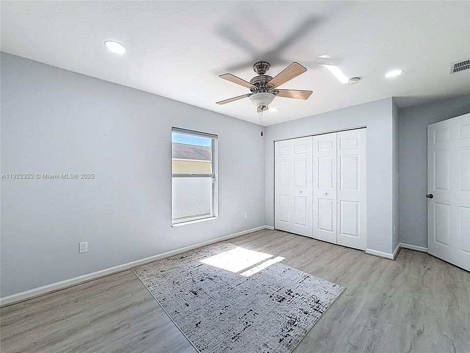 For Sale: $425,000 (3 beds, 2 baths, 1650 Square Feet)