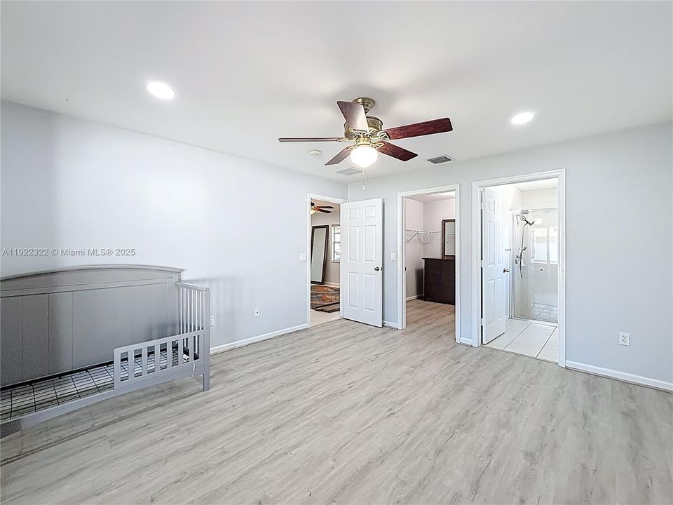 For Sale: $425,000 (3 beds, 2 baths, 1650 Square Feet)