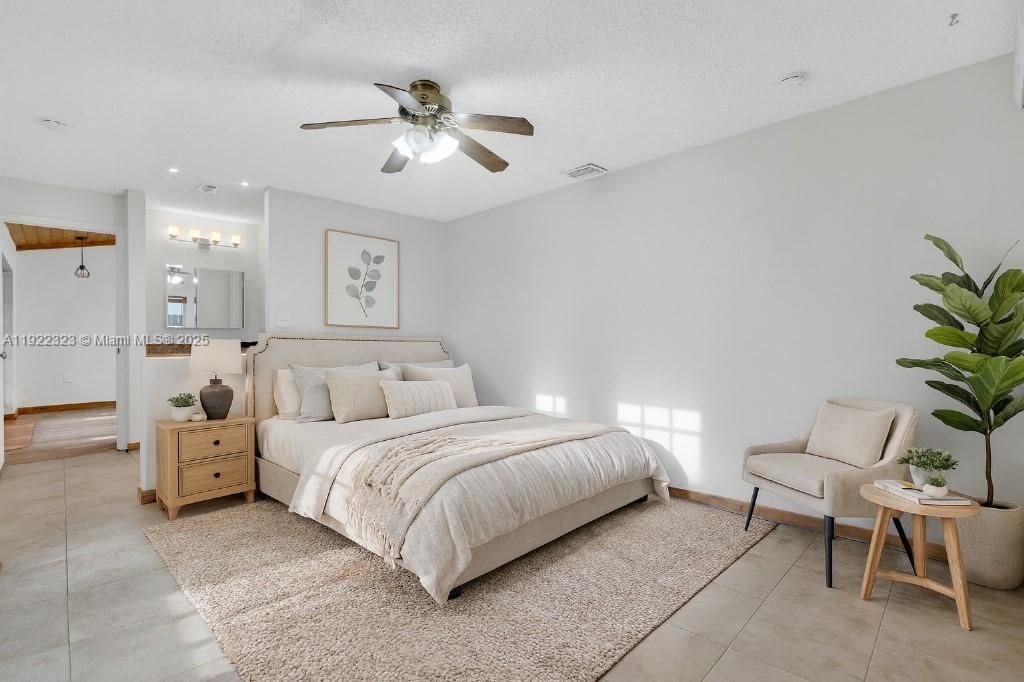 For Sale: $650,000 (4 beds, 2 baths, 1588 Square Feet)