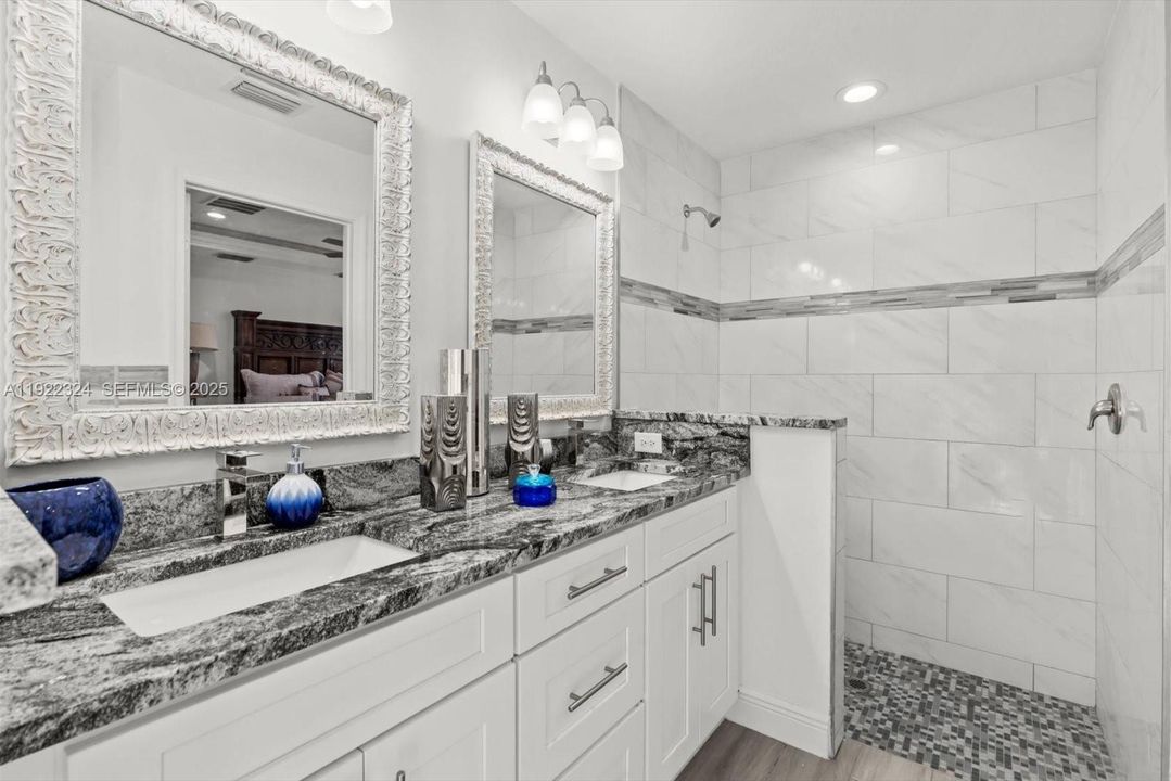 For Sale: $514,900 (4 beds, 3 baths, 1976 Square Feet)