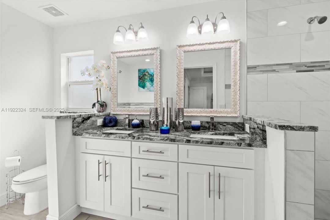 For Sale: $514,900 (4 beds, 3 baths, 1976 Square Feet)