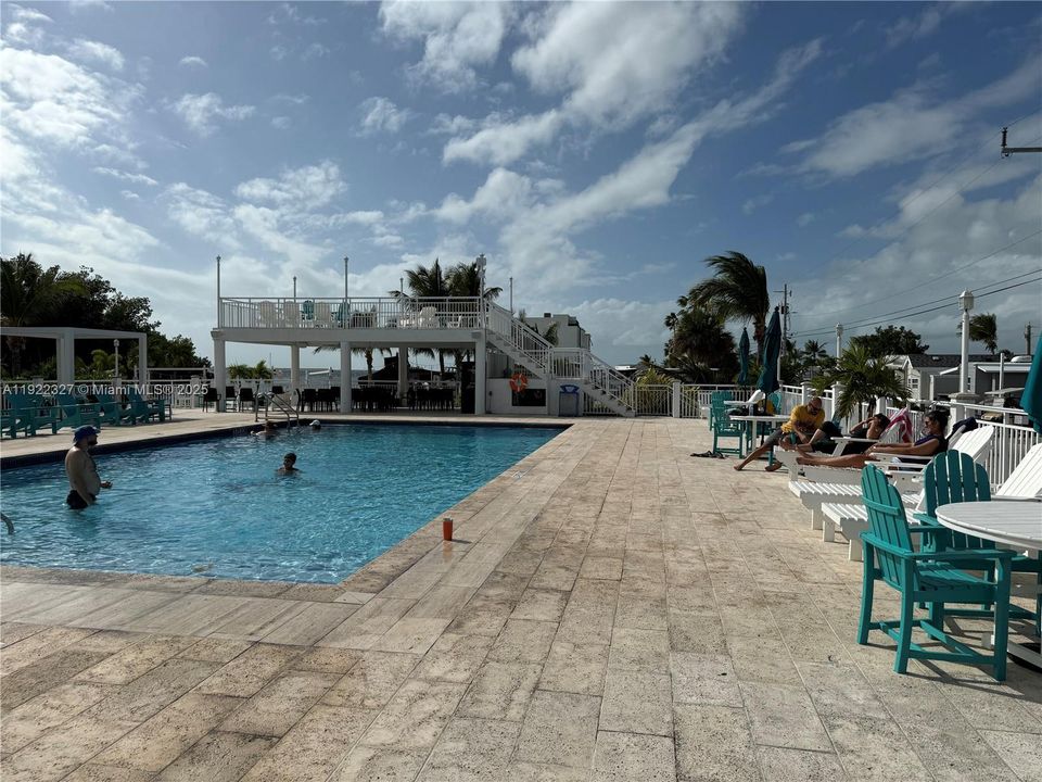 For Sale: $315,000 (1,872 sqft)