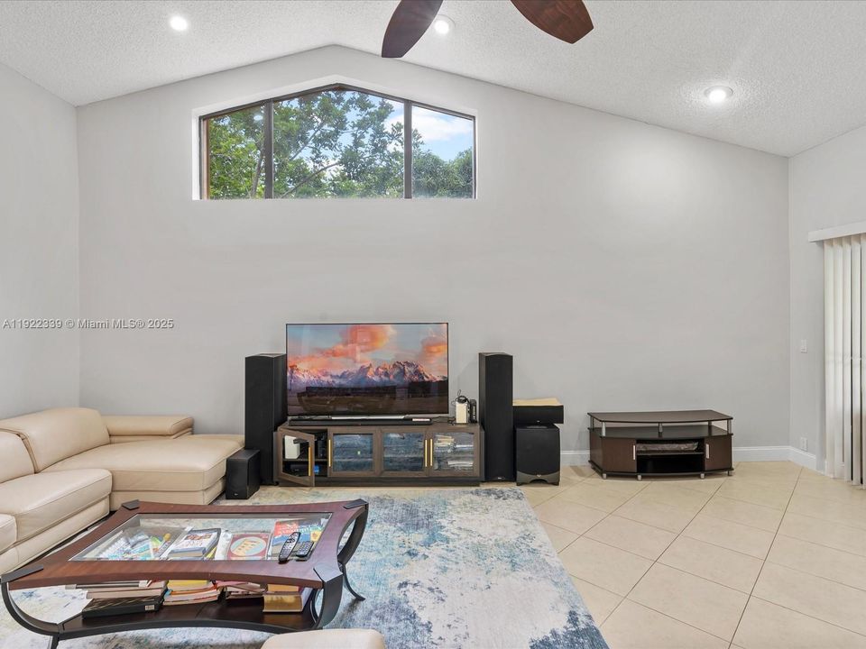 For Sale: $1,049,000 (4 beds, 3 baths, 2697 Square Feet)