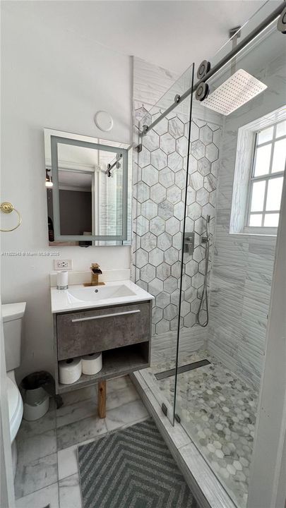 待售: $619,000 (3 贝兹, 2 浴室, 1026 平方英尺)