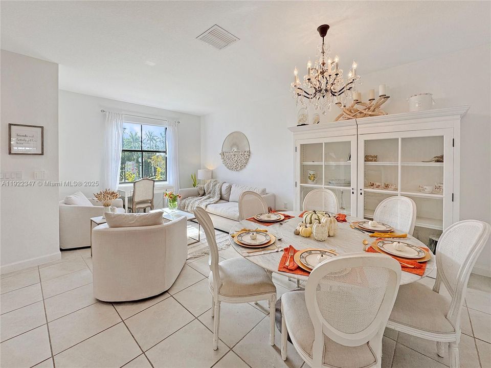 В аренду: $3,000 (3 спален, 2 ванн, 1520 Квадратных фут)