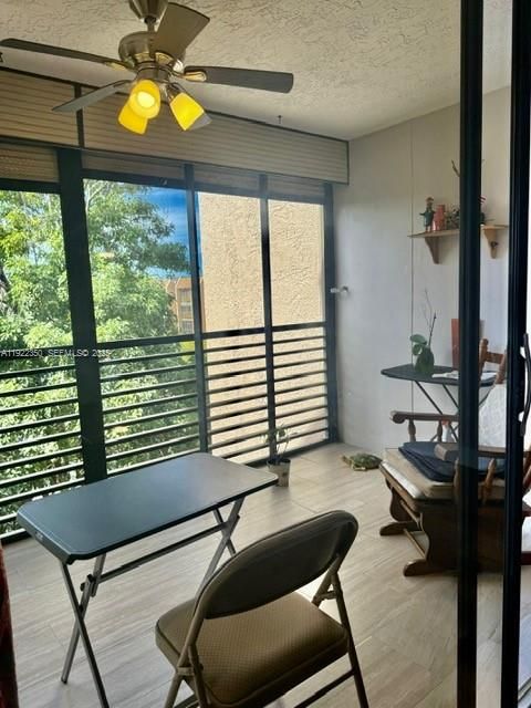 For Sale: $250,000 (2 beds, 2 baths, 1250 Square Feet)