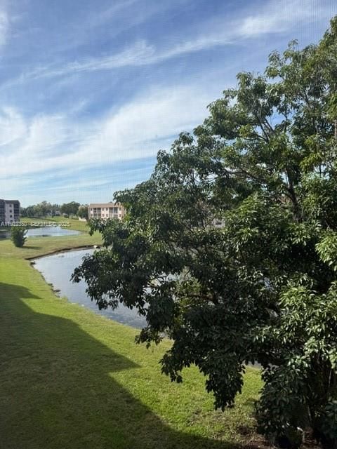 For Sale: $250,000 (2 beds, 2 baths, 1250 Square Feet)