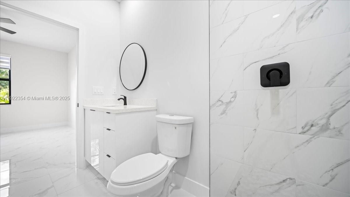 For Sale: $299,900 (3 beds, 2 baths, 1358 Square Feet)