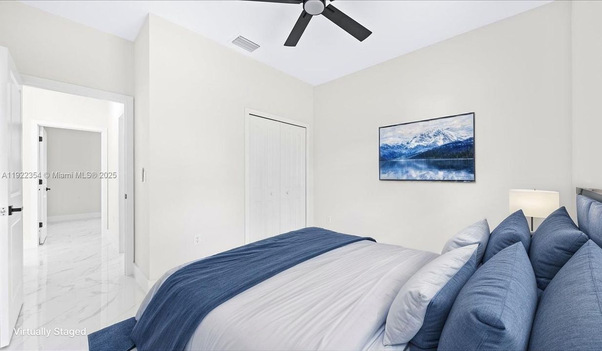 For Sale: $299,900 (3 beds, 2 baths, 1358 Square Feet)