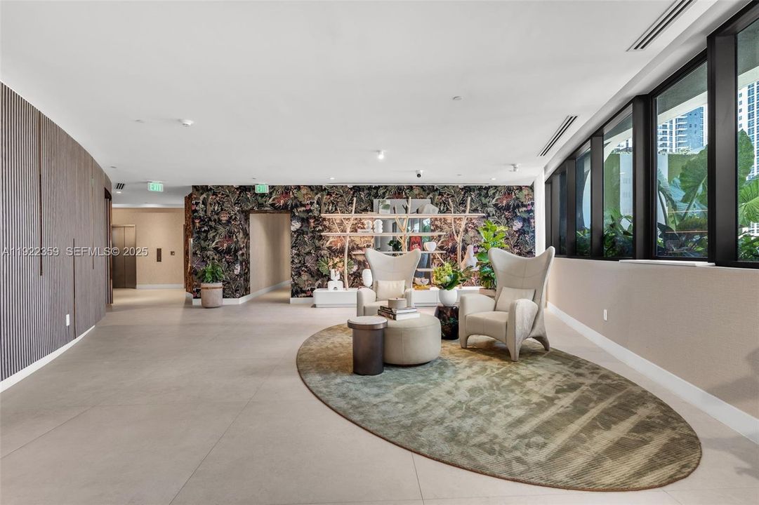 For Sale: $1,890,000 (3 beds, 3 baths, 1643 Square Feet)