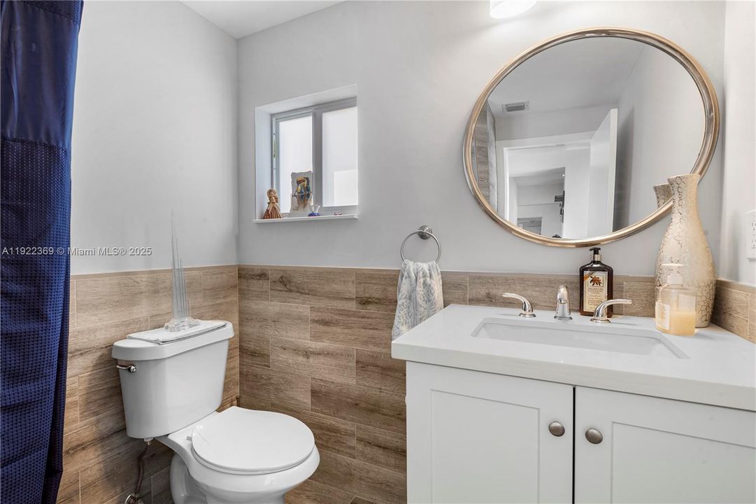 Guest bath off of the kitchen