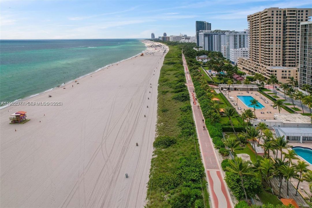 For Sale: $499,000 (1 beds, 1 baths, 1190 Square Feet)