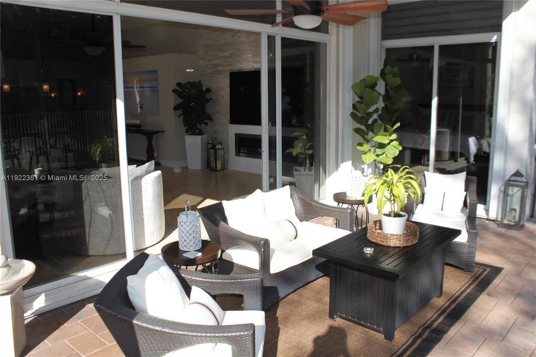 For Rent: $7,000 (3 beds, 3 baths, 2652 Square Feet)