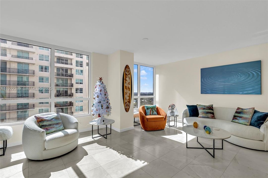 待售: $769,000 (2 贝兹, 2 浴室, 1436 平方英尺)