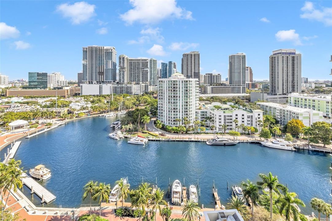 待售: $769,000 (2 贝兹, 2 浴室, 1436 平方英尺)