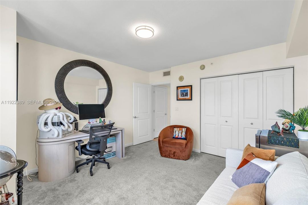 待售: $769,000 (2 贝兹, 2 浴室, 1436 平方英尺)