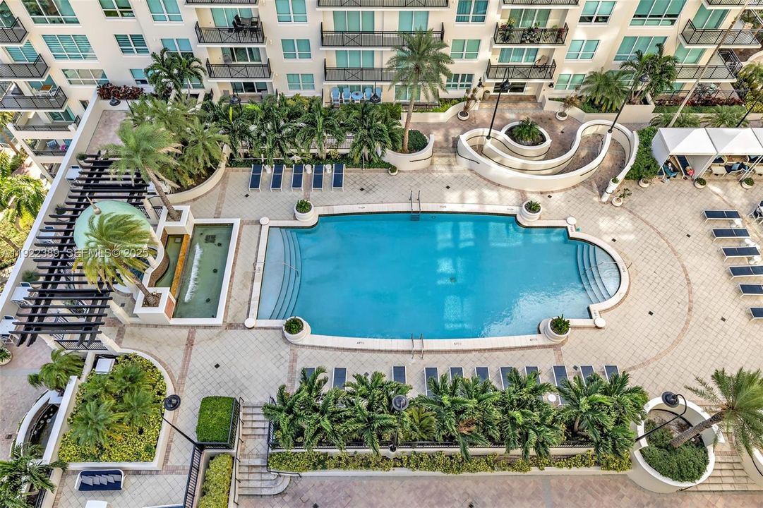 待售: $769,000 (2 贝兹, 2 浴室, 1436 平方英尺)