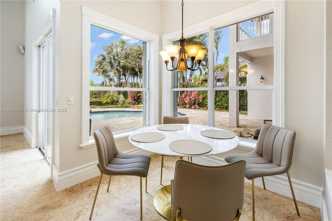 На продажу: $1,470,000 (5 спален, 3 ванн, 3488 Квадратных фут)