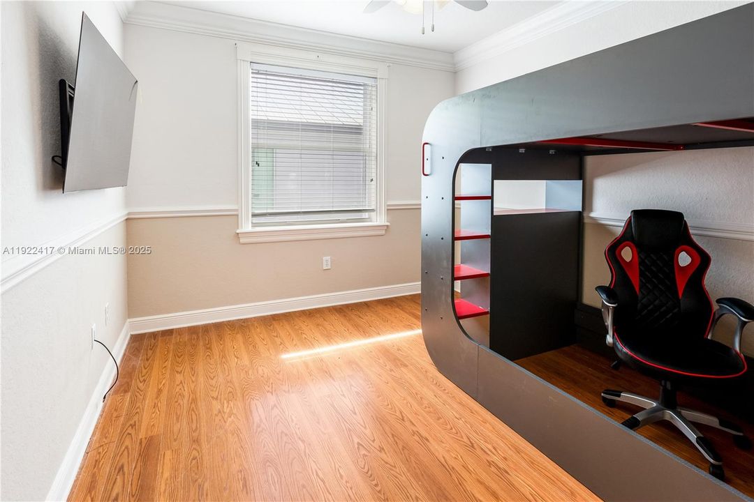 На продажу: $1,470,000 (5 спален, 3 ванн, 3488 Квадратных фут)