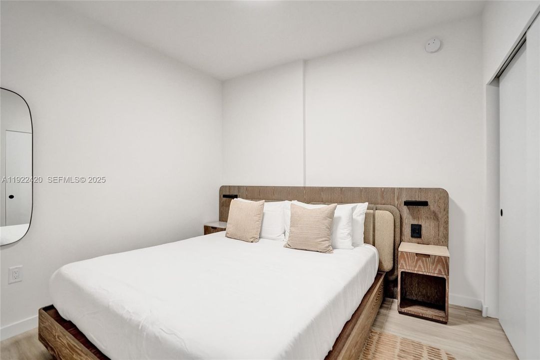 На продажу: $810,000 (1 спален, 1 ванн, 0 Квадратных фут)