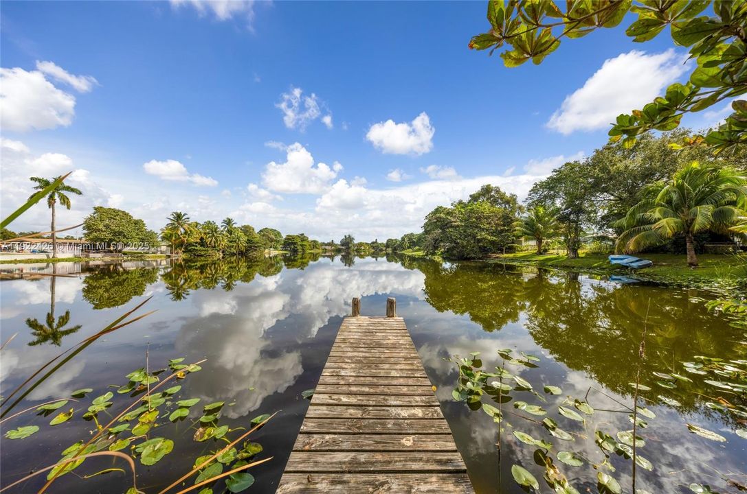 En Venta: $640,000 (4 camas, 3 baños, 2478 Pies cuadrados)