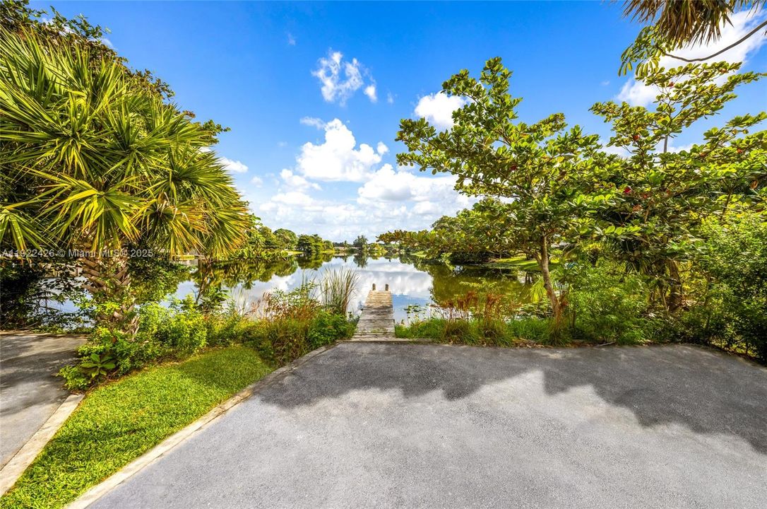 En Venta: $640,000 (4 camas, 3 baños, 2478 Pies cuadrados)