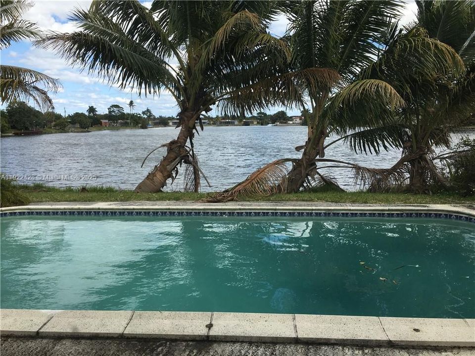 For Rent: $3,000 (3 beds, 2 baths, 1675 Square Feet)