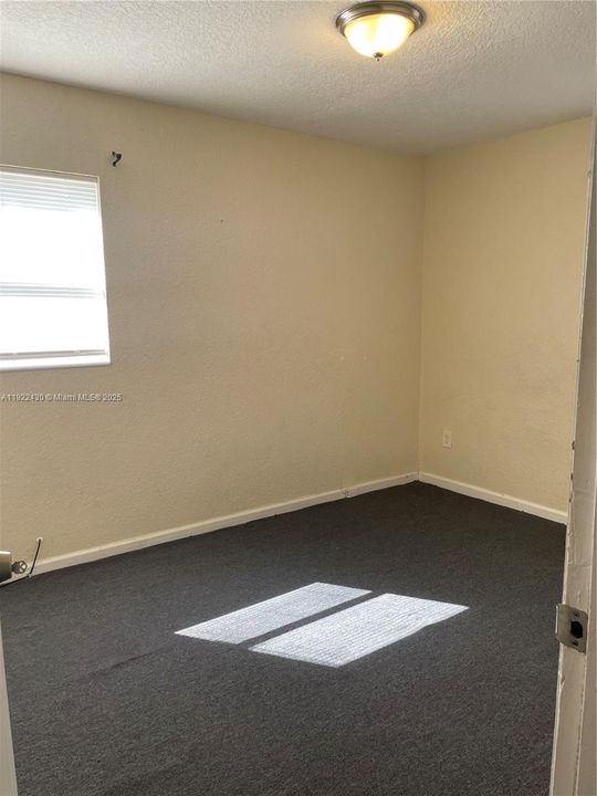 En Renta: $3,000 (3 camas, 1 baños, 1034 Pies cuadrados)