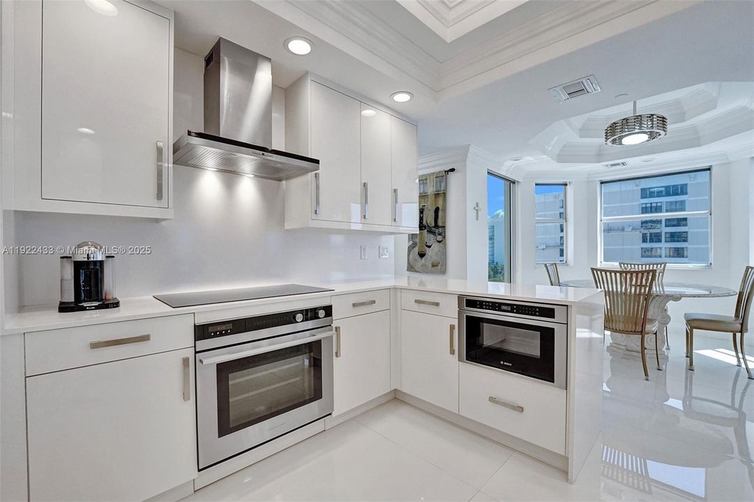 For Sale: $1,350,000 (3 beds, 2 baths, 2237 Square Feet)