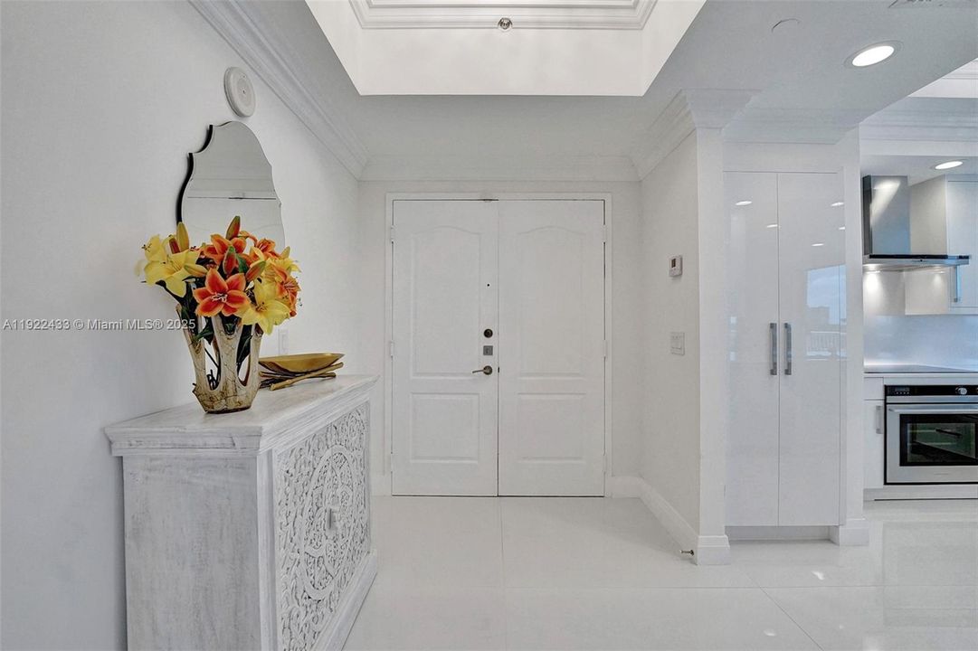 For Sale: $1,350,000 (3 beds, 2 baths, 2237 Square Feet)