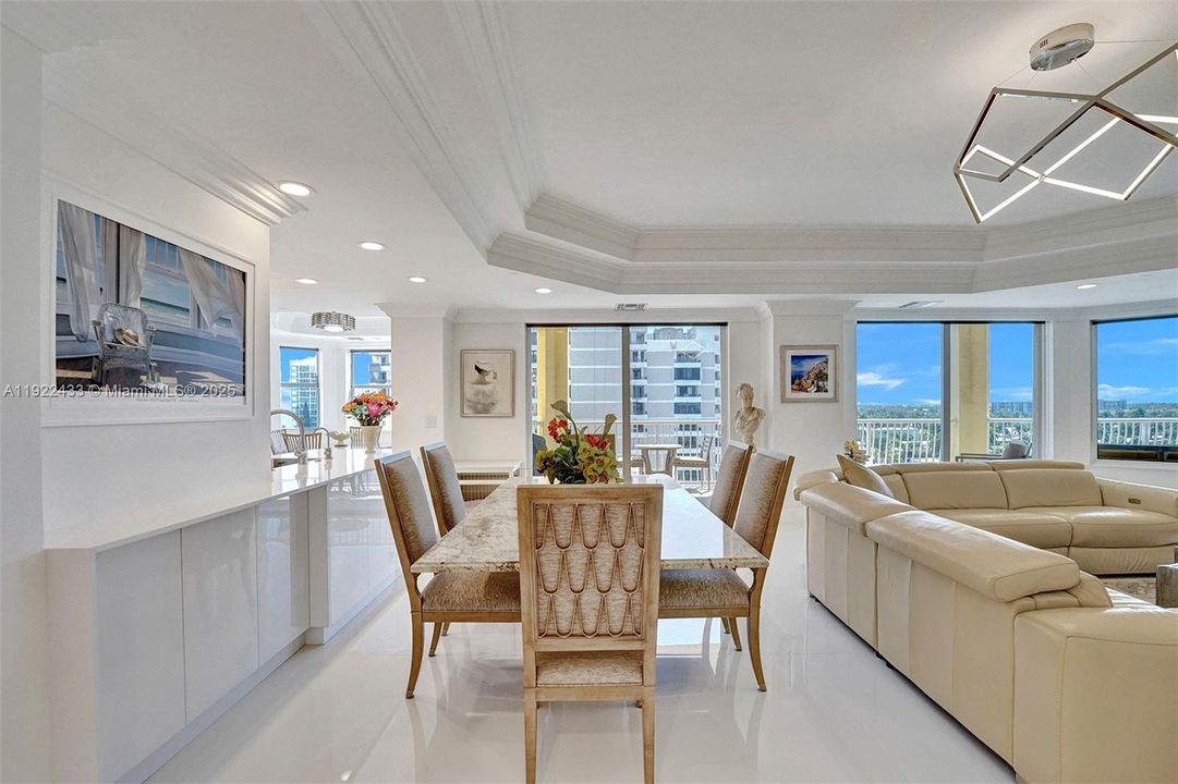 For Sale: $1,350,000 (3 beds, 2 baths, 2237 Square Feet)