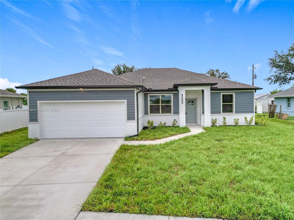 待售: $349,999 (4 贝兹, 2 浴室, 0 平方英尺)