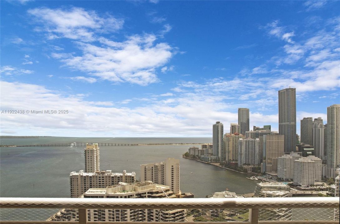 For Rent: $8,500 (2 beds, 2 baths, 1694 Square Feet)