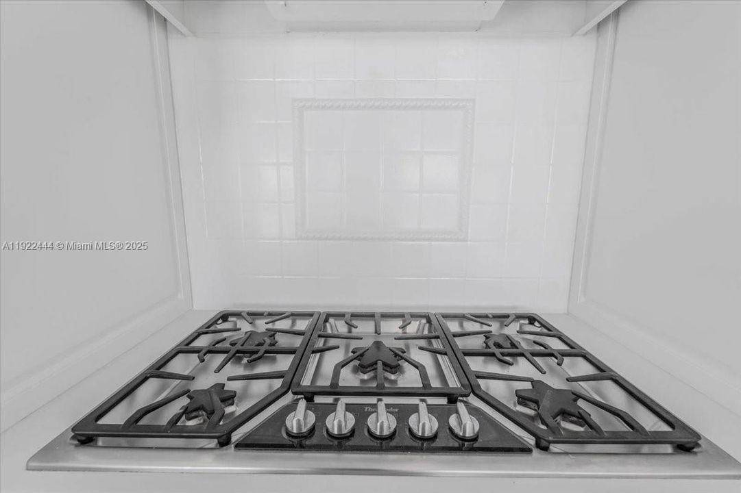 待售: $4,950,000 (3 贝兹, 3 浴室, 3382 平方英尺)