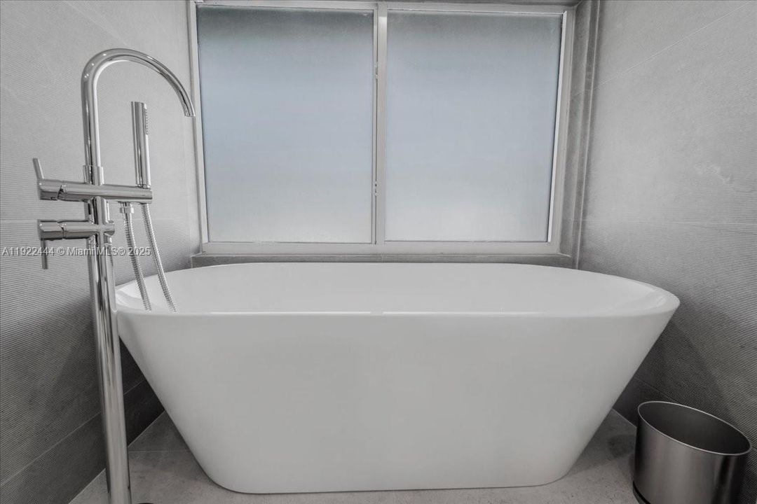 待售: $4,950,000 (3 贝兹, 3 浴室, 3382 平方英尺)