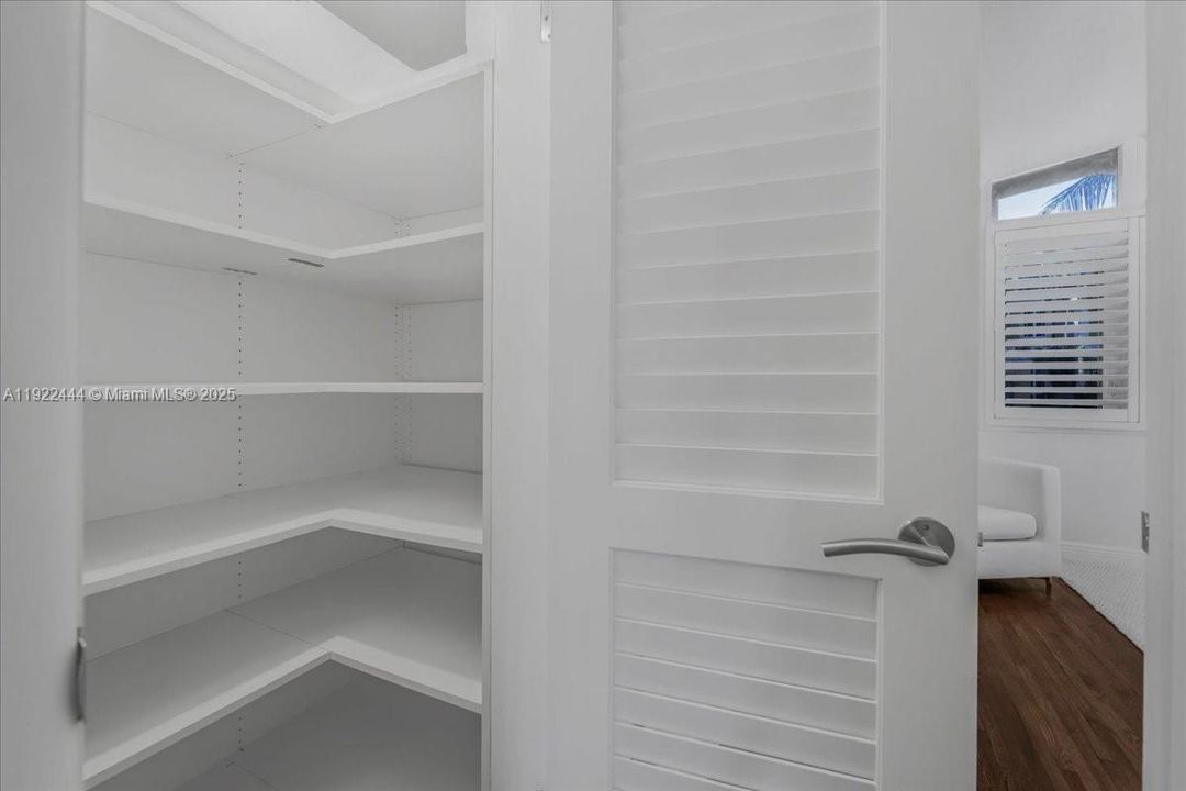 待售: $4,950,000 (3 贝兹, 3 浴室, 3382 平方英尺)