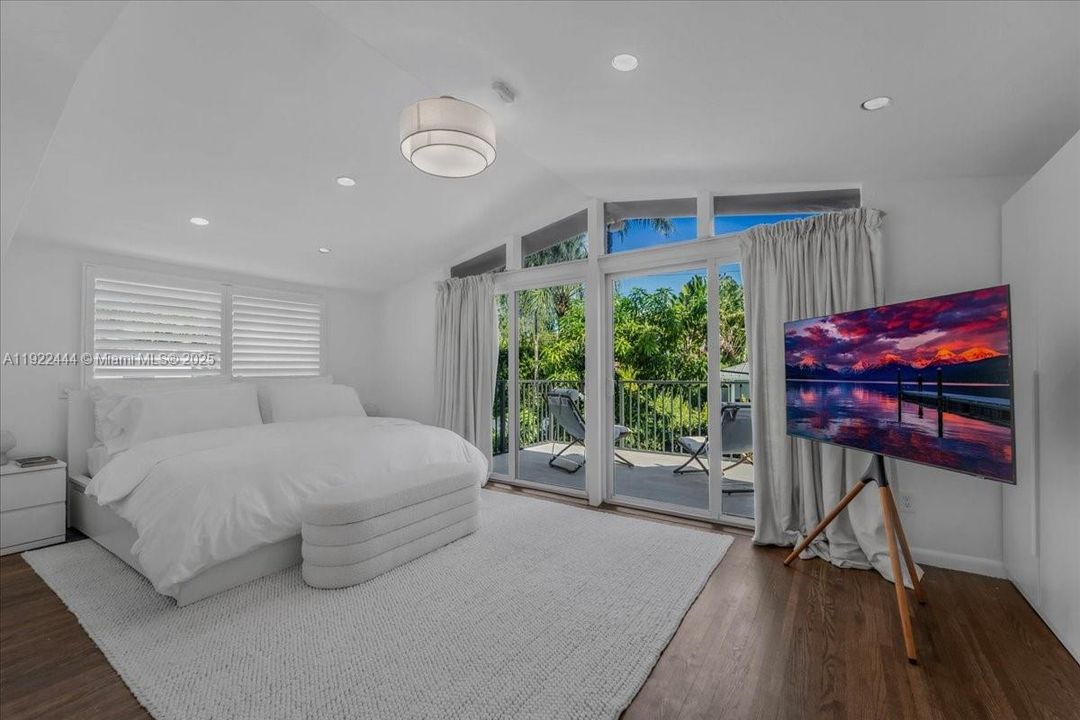 待售: $4,950,000 (3 贝兹, 3 浴室, 3382 平方英尺)